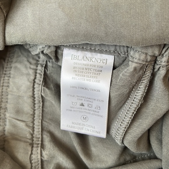 EUC BLANK NYC Romper Size M Olive - Picture 14 of 15